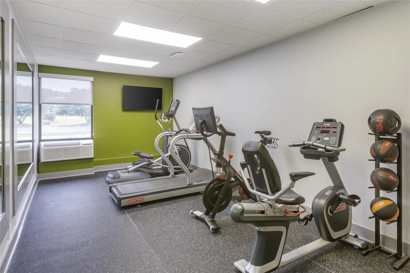 Photo - Spark by Hilton Atlanta Airport South College Park