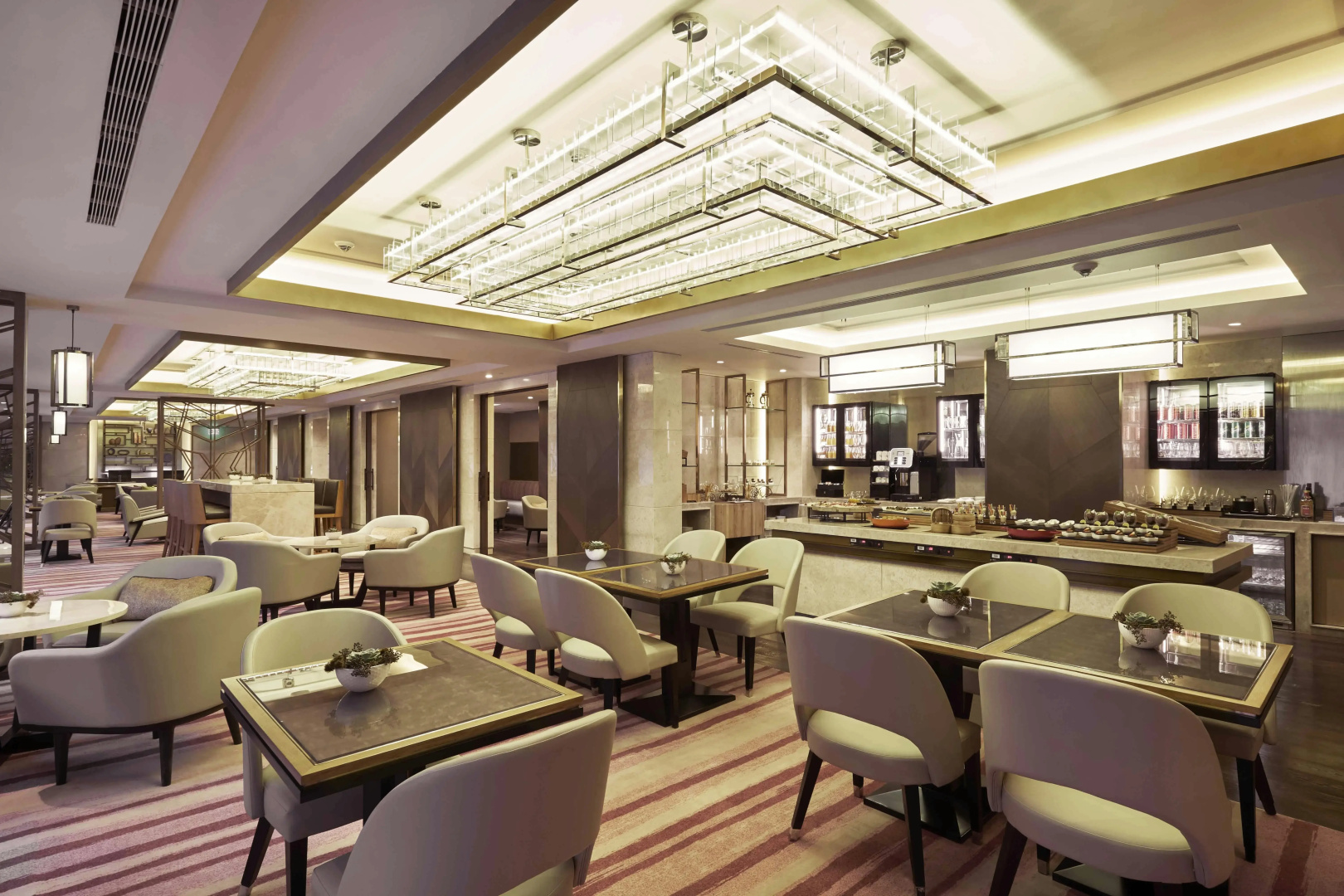 Photo - Hilton Manila Newport World Resorts