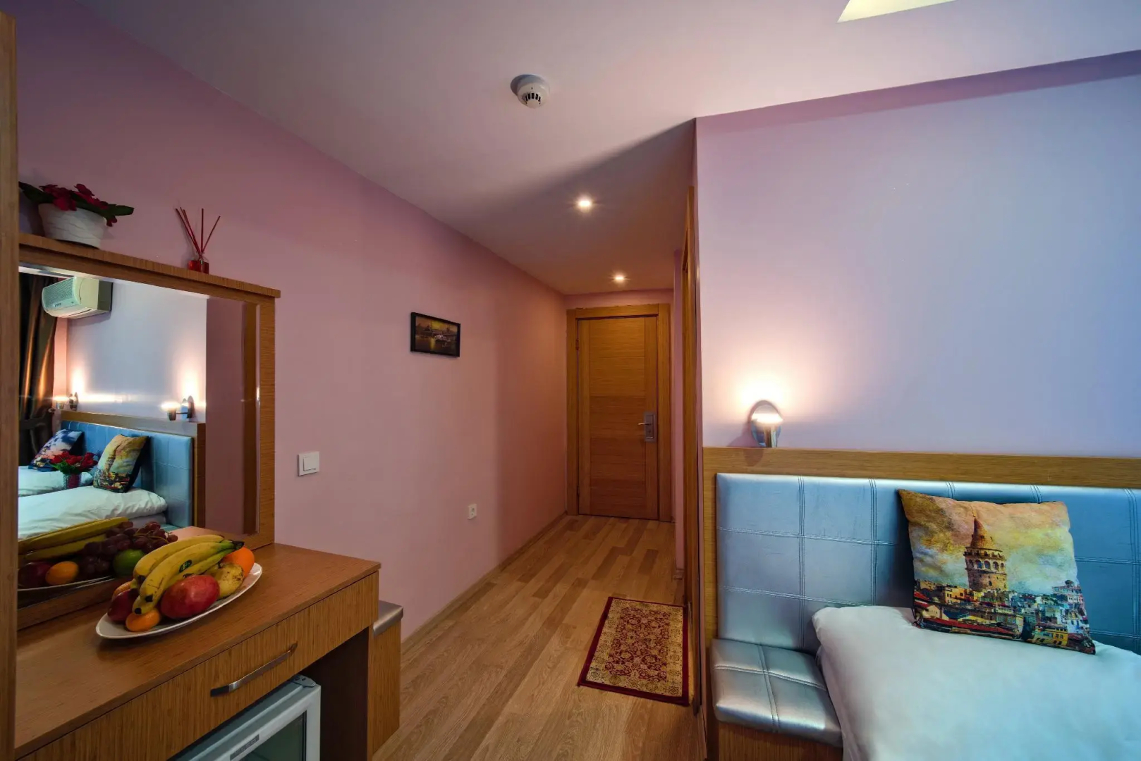 Photo - Gulhane Corner Hotel