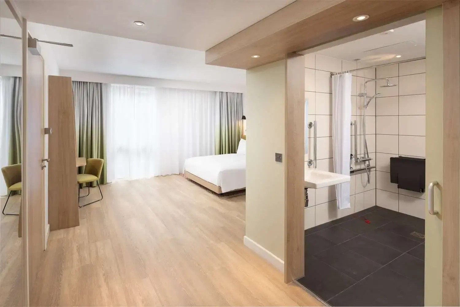 Photo - Hampton By Hilton Rochdale