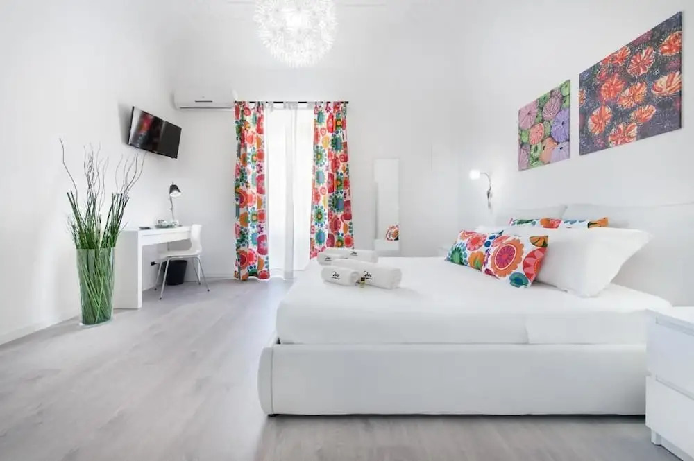 Photo - Room & Breakfast Zero