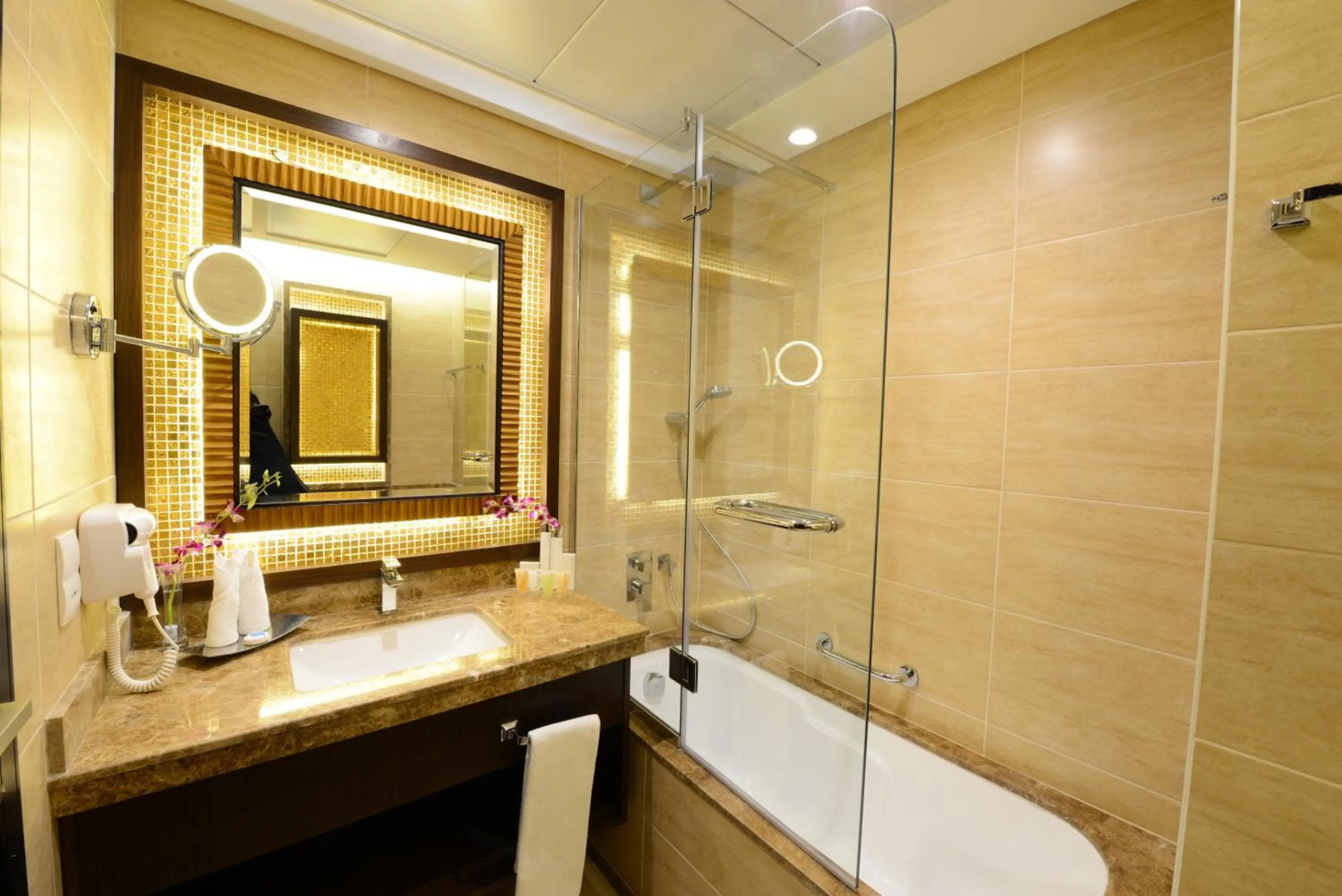 Foto - Landmark Premier Hotel