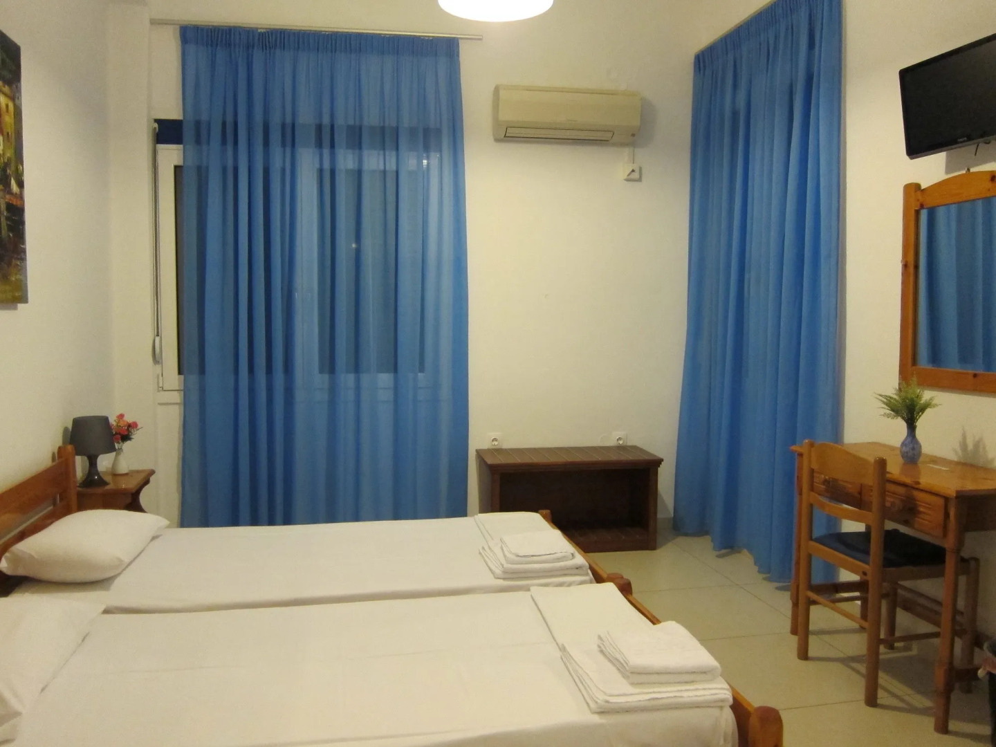 Photo - Sea Front Old Town