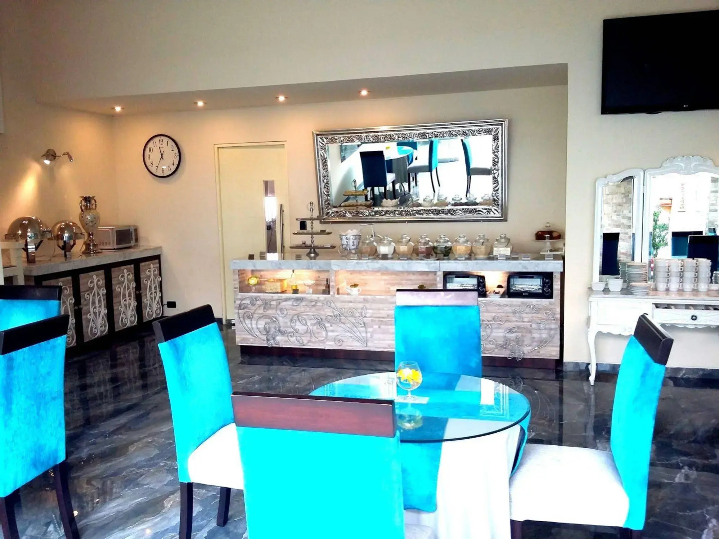 Photo - Hotel Vila Santa