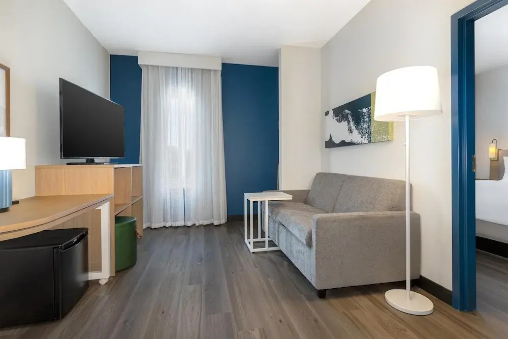 Foto - Spark By Hilton Montreal Midtown