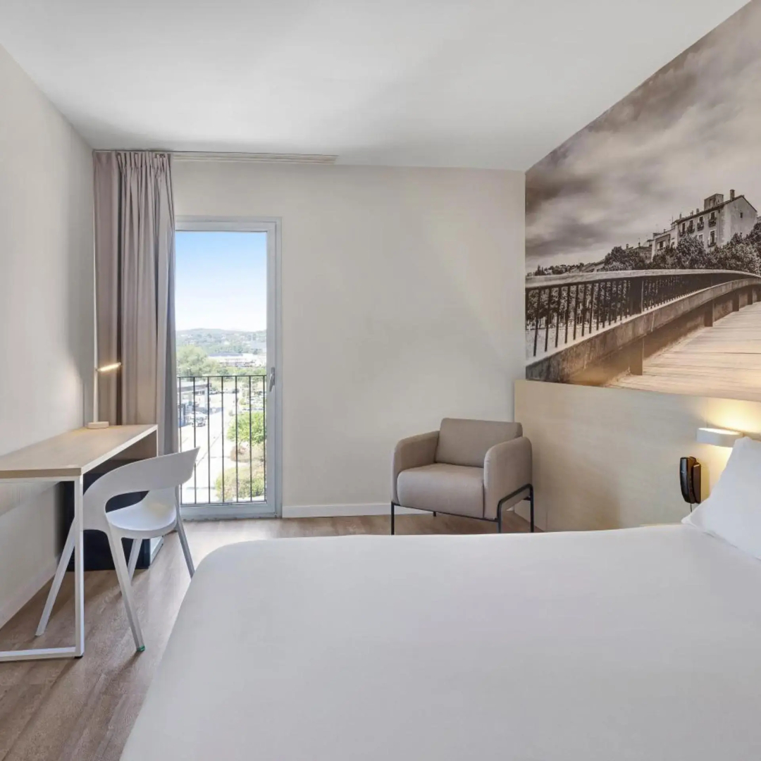 Foto - B&B HOTEL Girona 3
