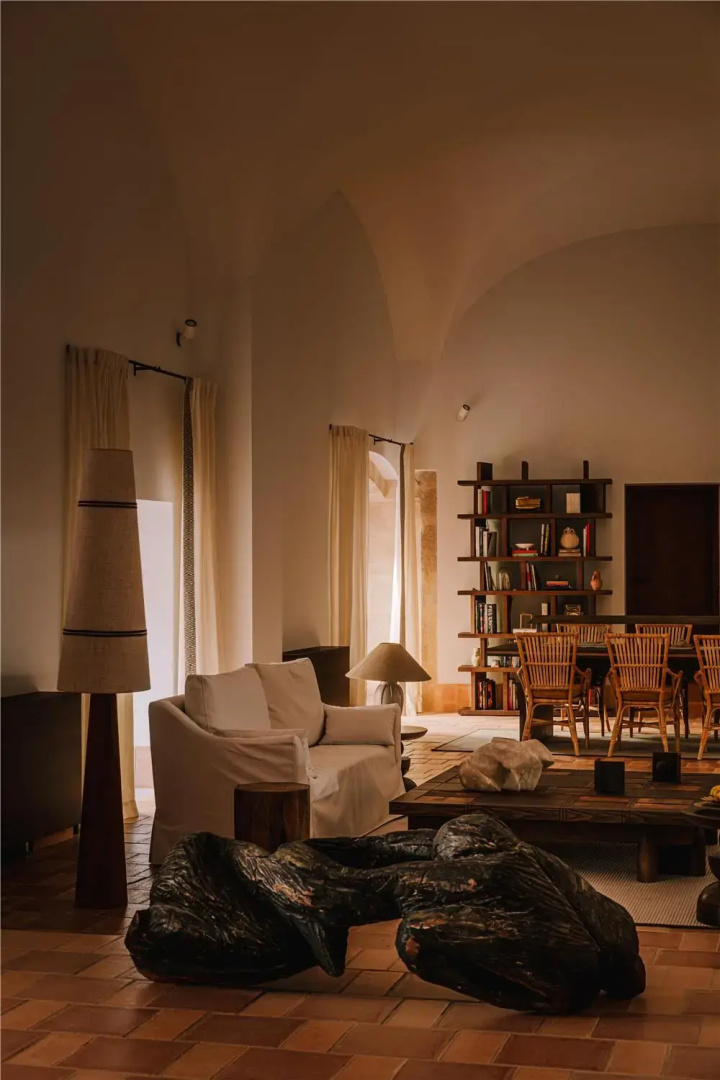 Photo - Palacio De Godoy Caceres, Curio Collection By Hilton