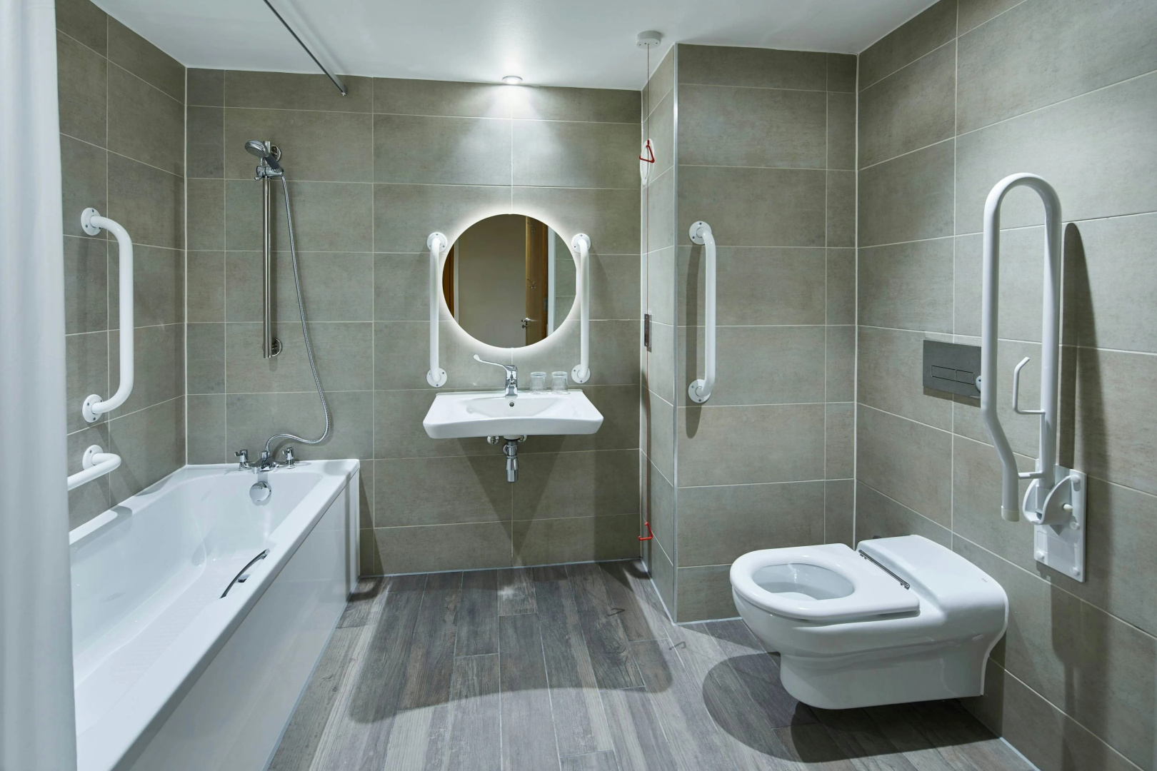 Photo - Manchester Marriott Victoria & Albert Hotel
