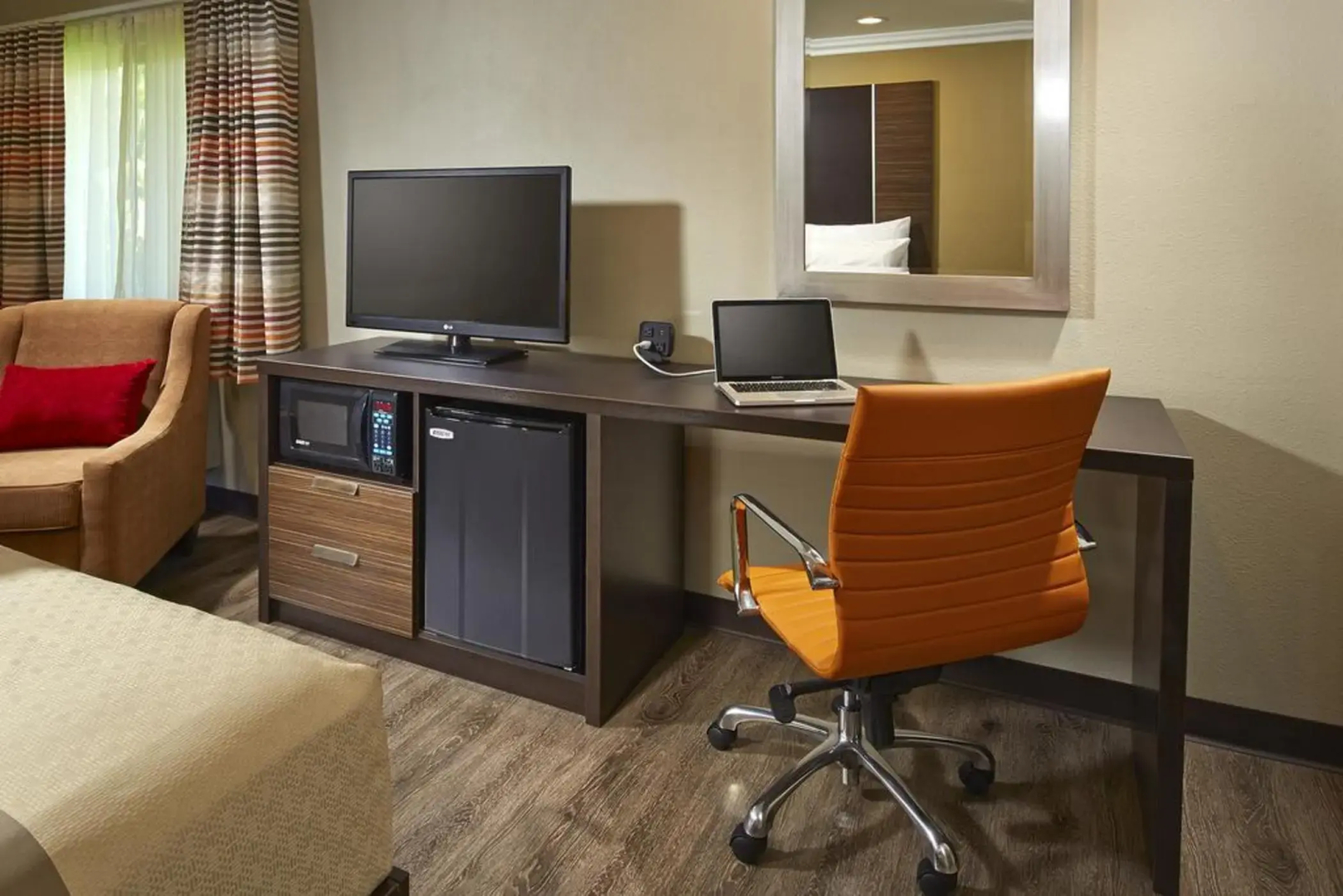 Foto - Eden Roc Inn & Suites near the Maingate