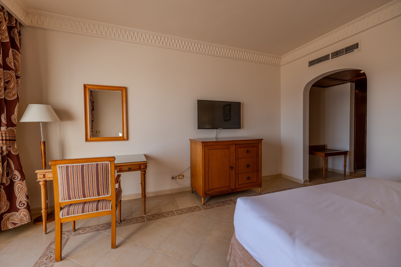 Foto - Continental Plaza Beach Resort