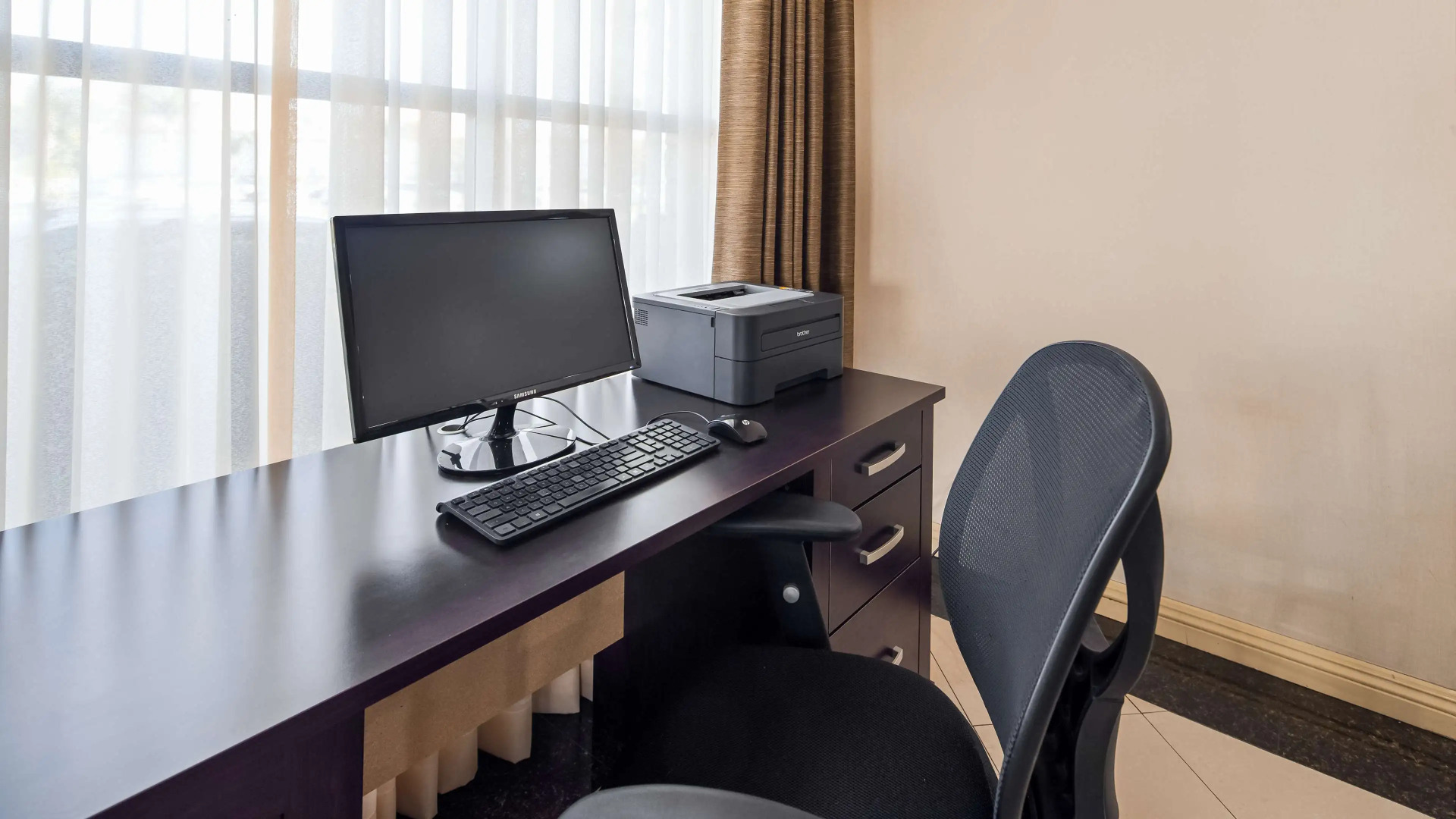 Foto - Best Western Norwalk Inn