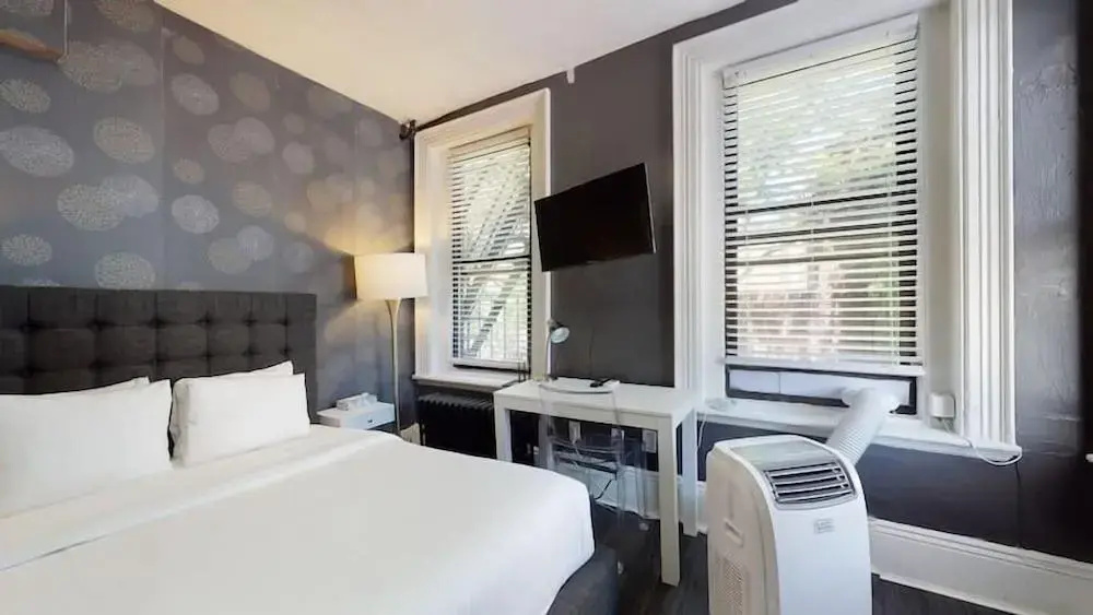 Photo - Premier Suites Bay Village