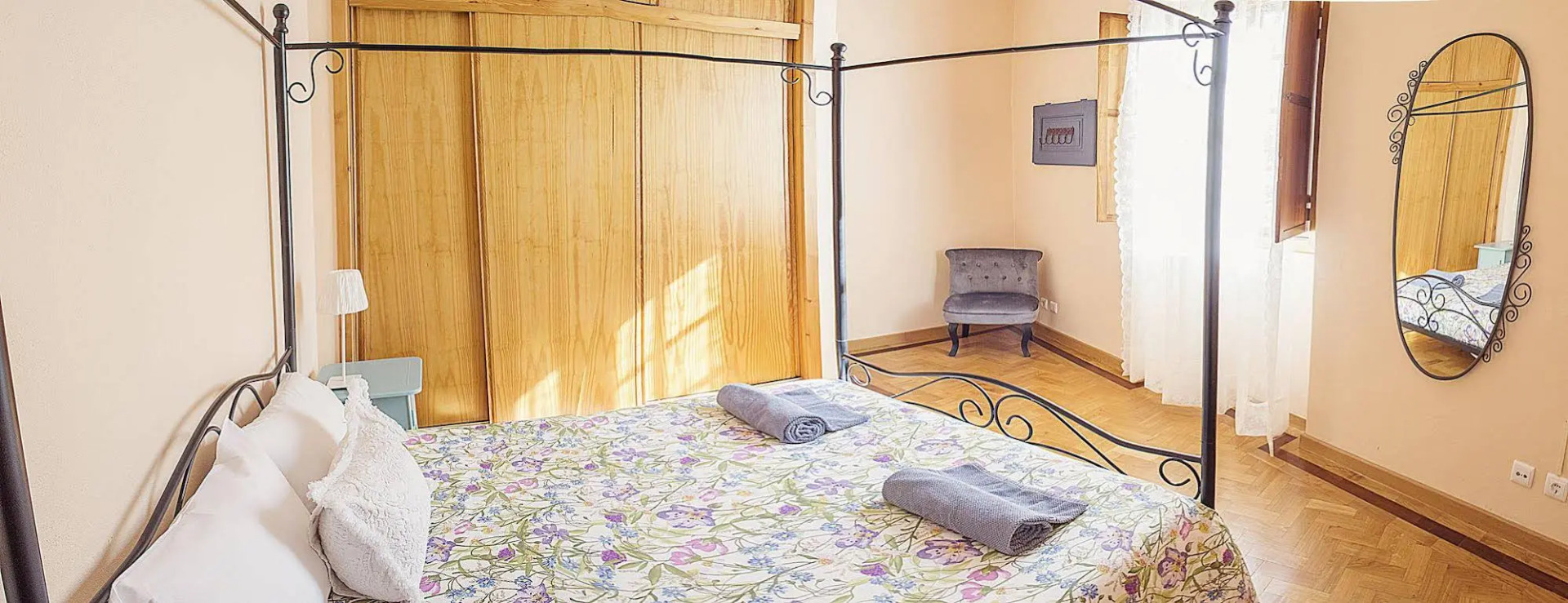 Photo - Sunlight House