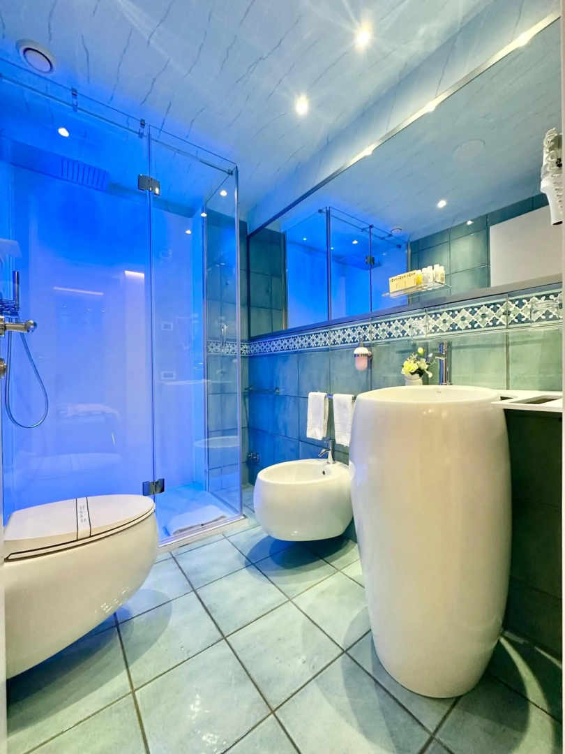 Photo - Club House Hotel