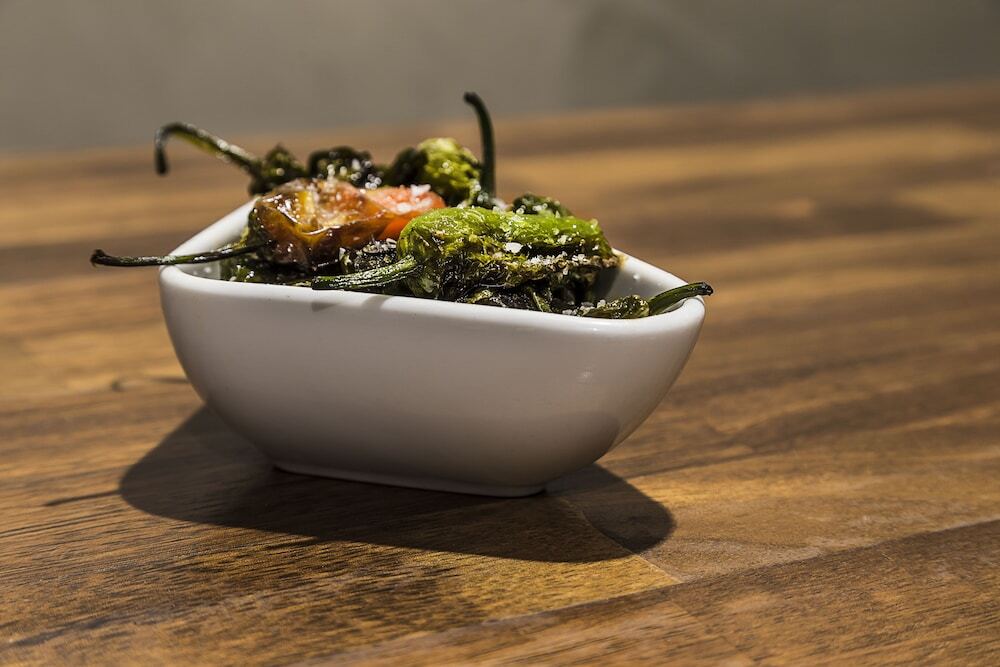 Foto - Santa Bica Eat Drink & Sleep