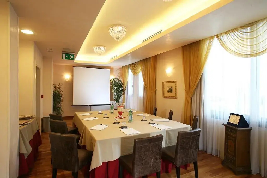 Foto - iH Hotels Padova Admiral