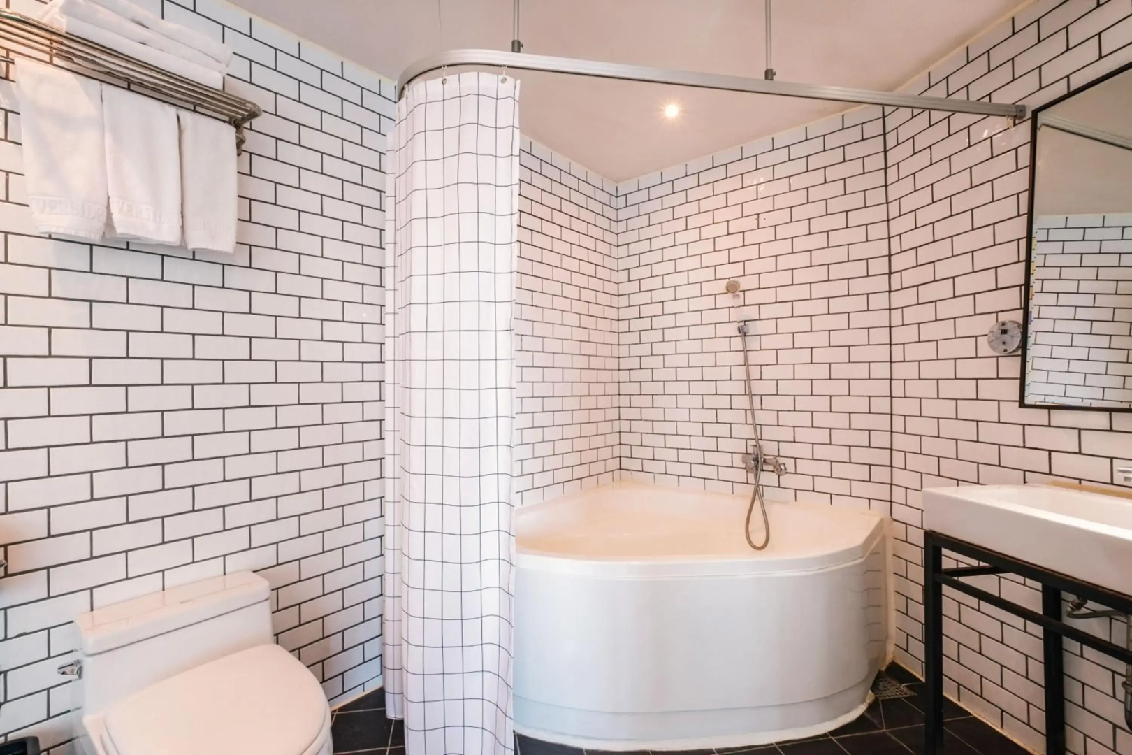 Foto - The Riverside Hotel