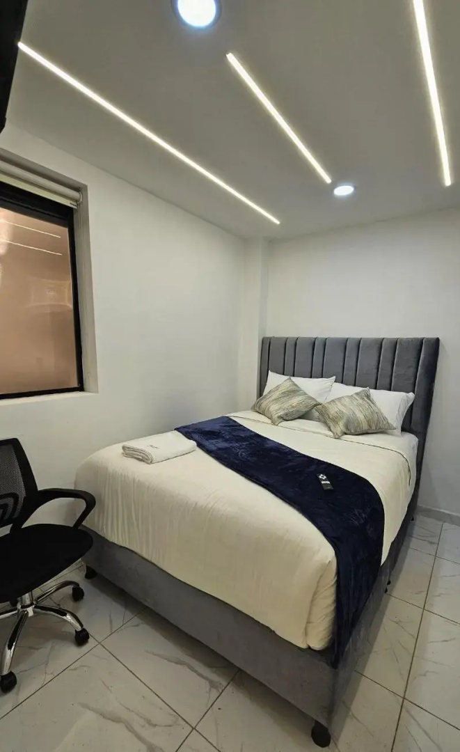 Foto - Hotel West Inn