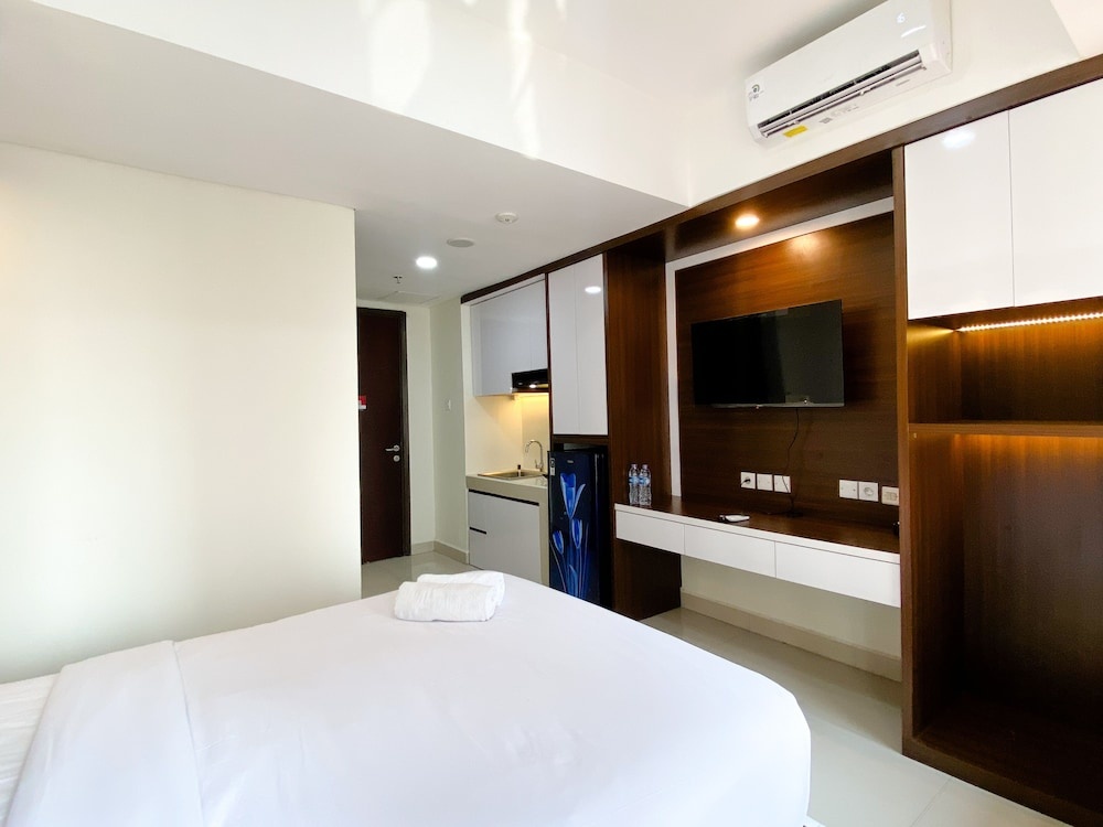 Modern Classic Studio At Pollux Chadstone Apartment