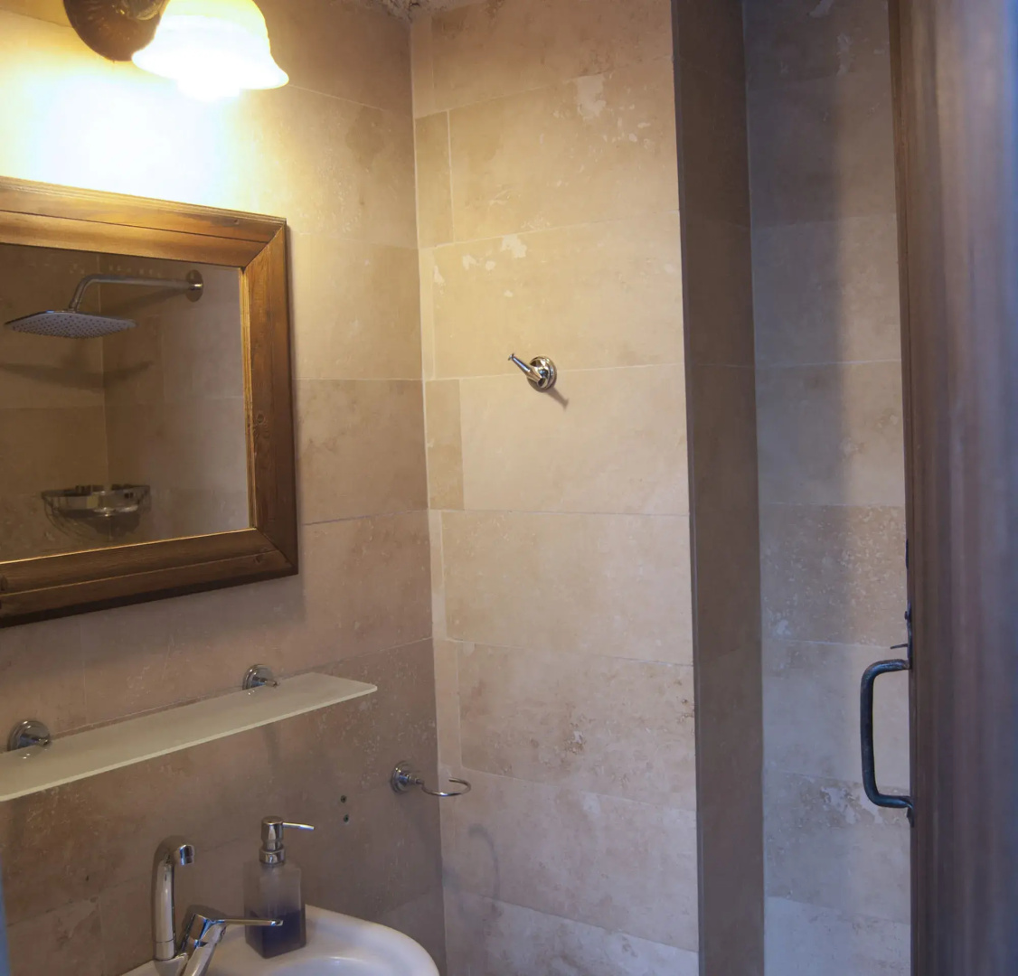 Photo - Taskonak Hotel