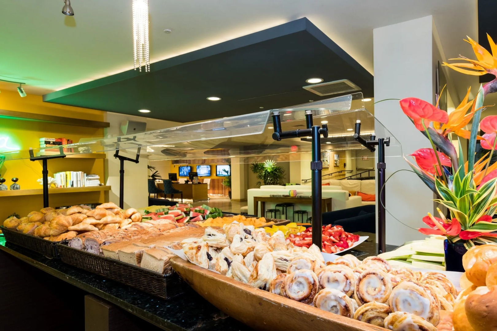 Photo - VIVE Hotel Waikiki