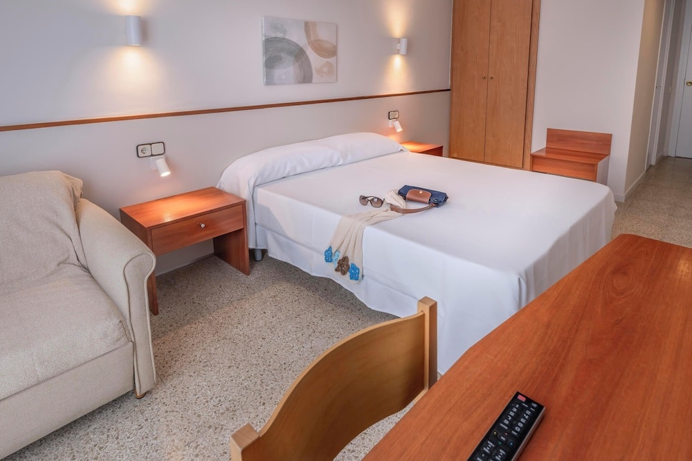 Photo - Hotel GHT Simeon