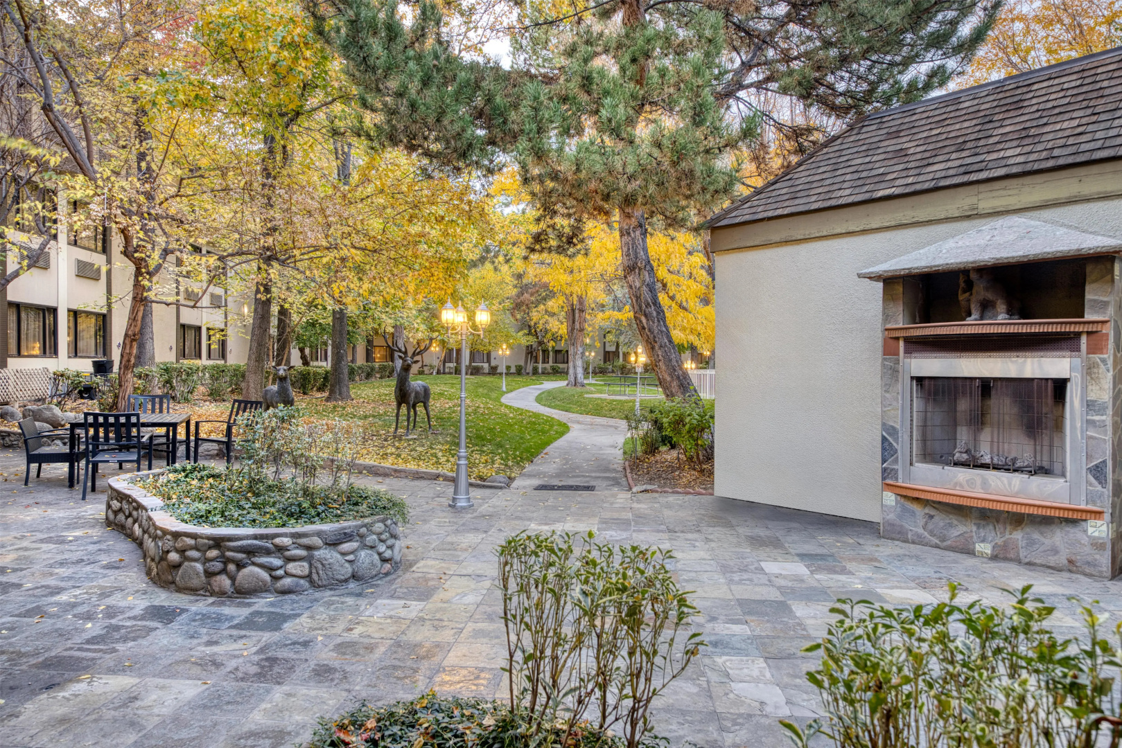 Photo - SureStay Plus Hotel by Best Western Reno Airport