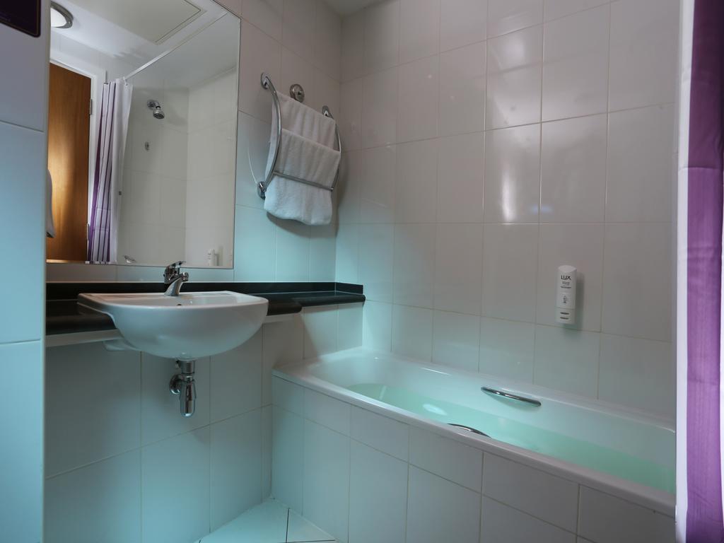 Foto - Premier Inn Dubai International Airport - An Emirates Group Company