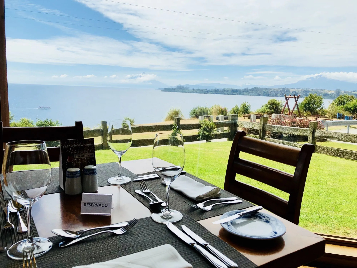Photo - Wyndham Puerto Varas Pettra