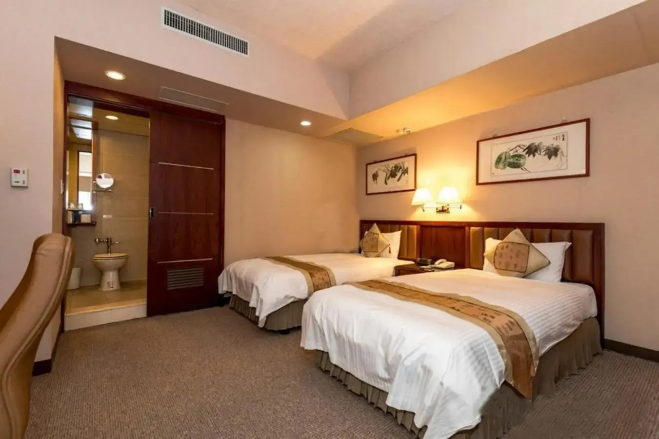 Foto - First Hotel