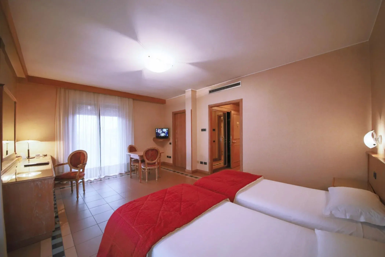 Photo - Monica Hotel Fiera