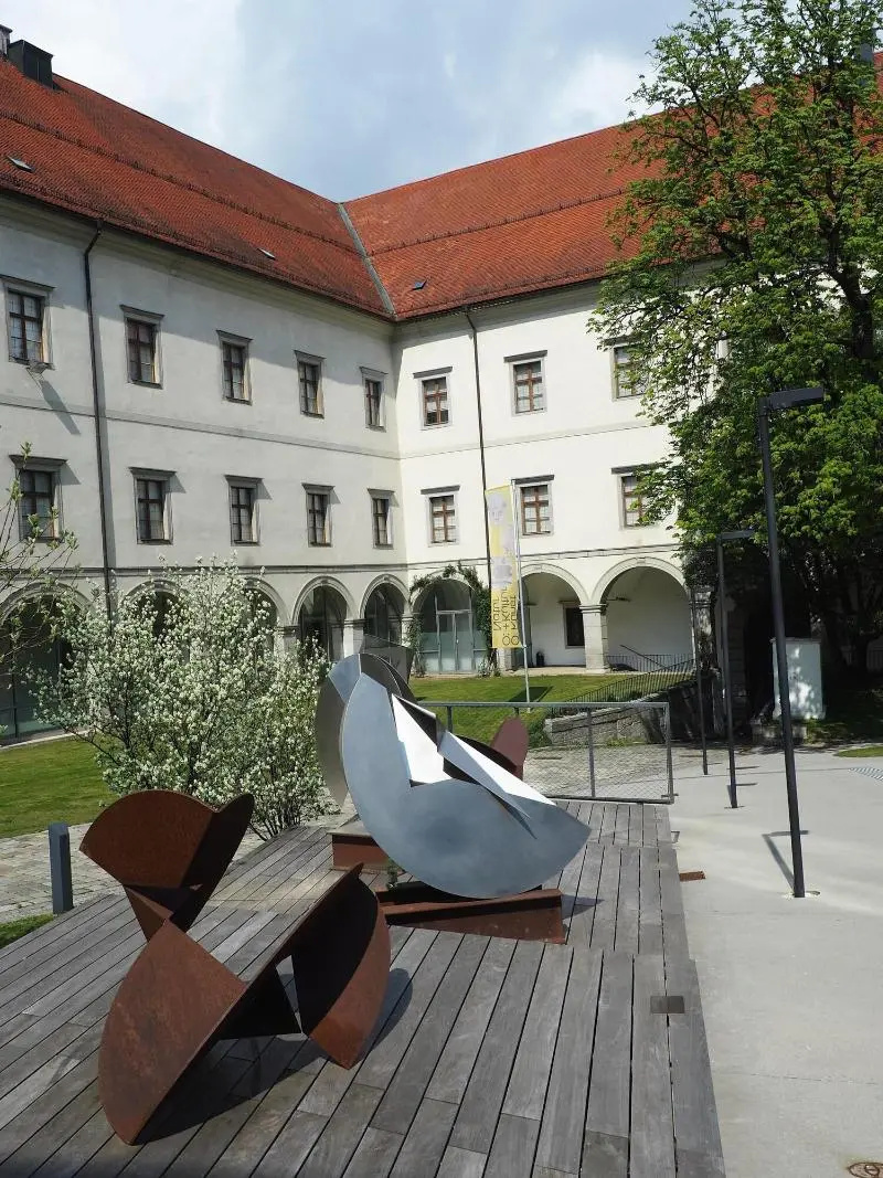Foto - Courtyard by Marriott Linz