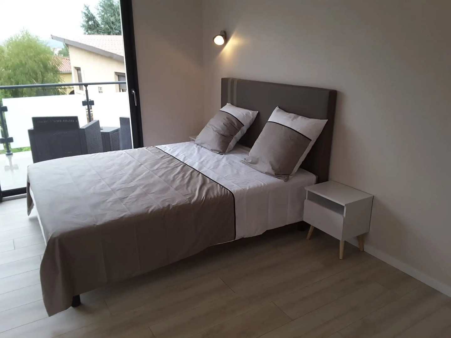 Foto - Villa'vi Lyon Est Chambres d'Hôtes