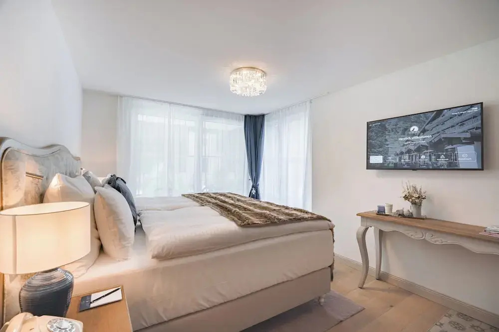 Photo - Mirabeau Etoile