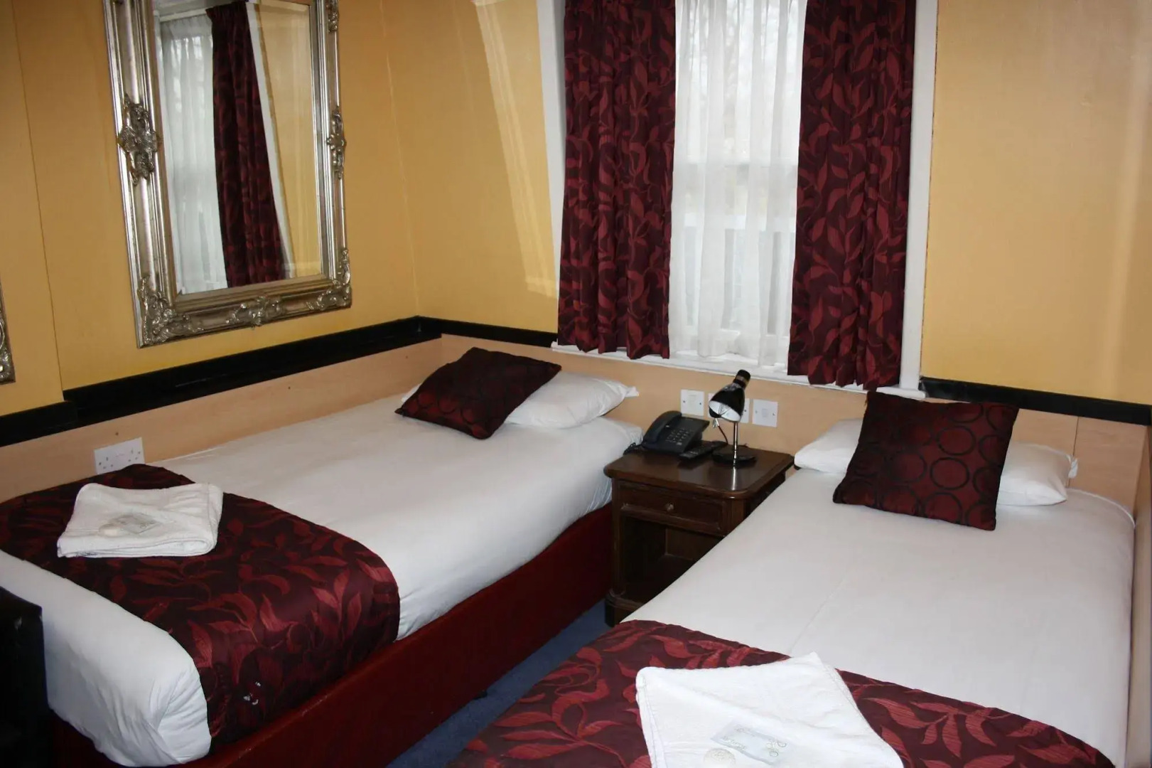 Photo - Tudor Court Hotel