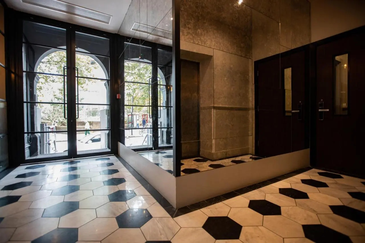 Foto - Euston Square Hotel
