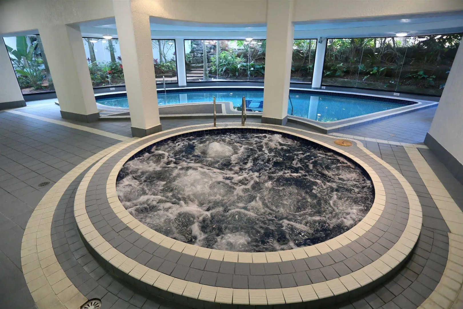 Photo - Biarritz Apartments Gold Coast