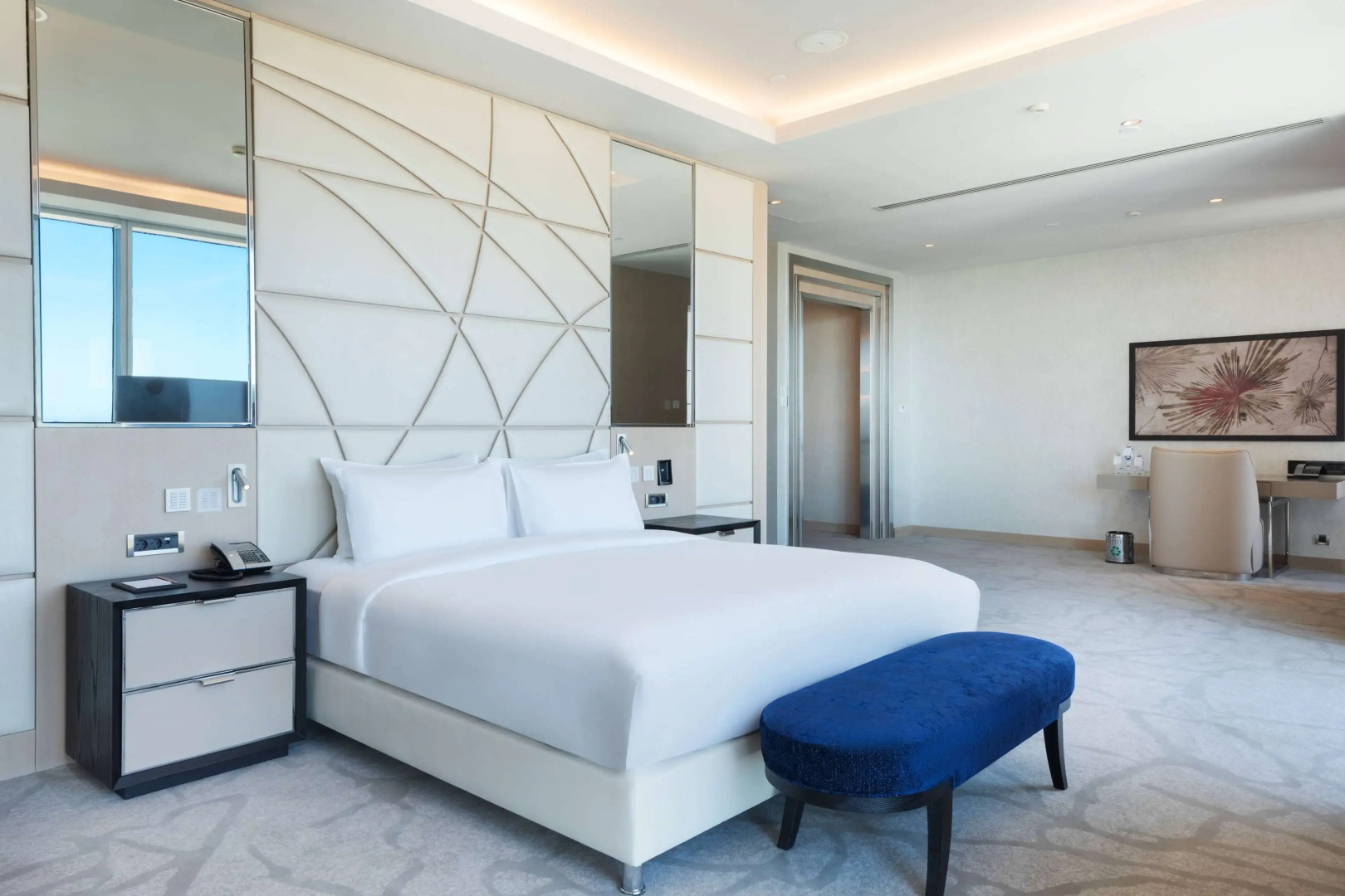 Photo - Wyndham Grand Istanbul Levent Hotel & Conference Center