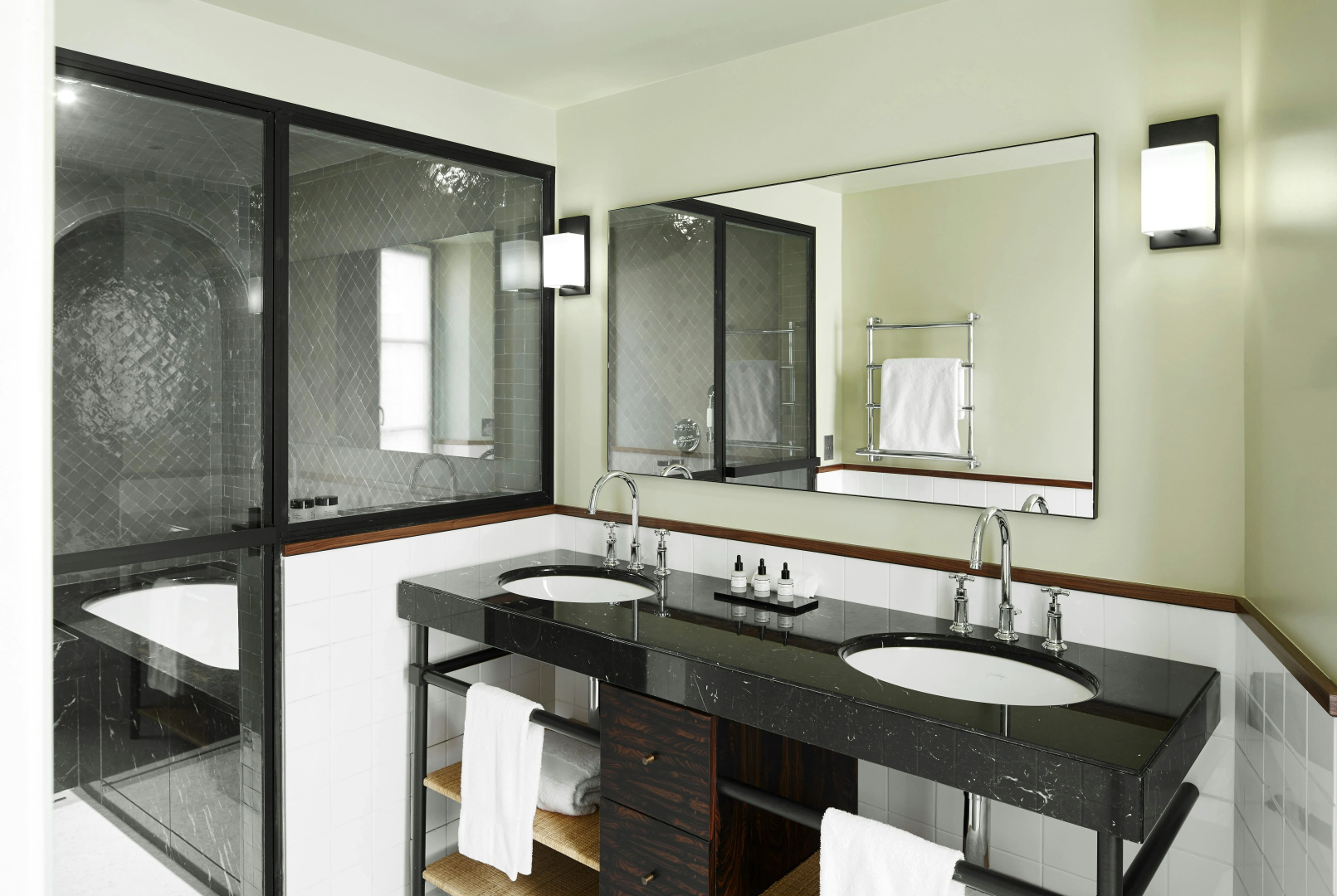Photo - Le Roch Hotel & Spa