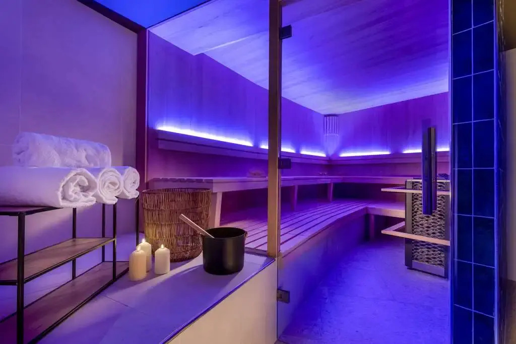 Photo - Wasserturm Hotel Cologne, Curio Collection by Hilton