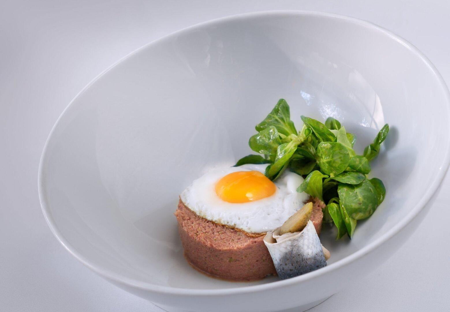 Photo - Renaissance Hamburg Hotel