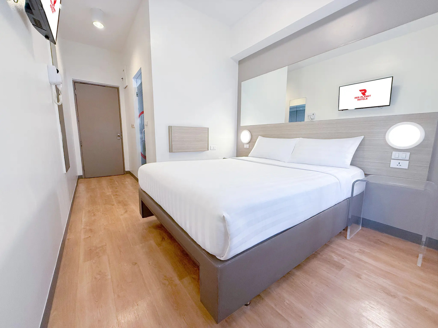 Foto - Red Planet Quezon City Timog