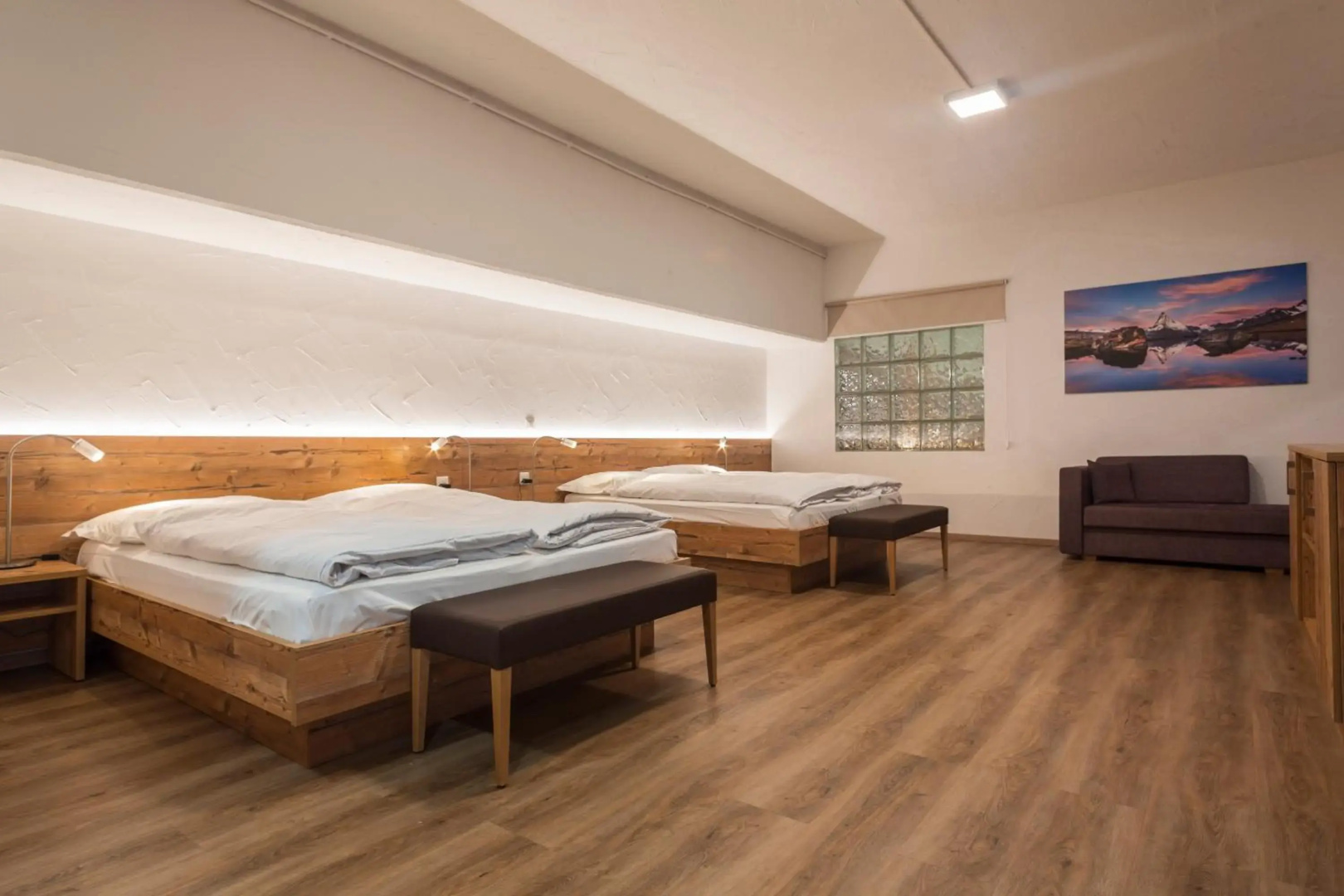 Photo - Zermatt Budget Rooms