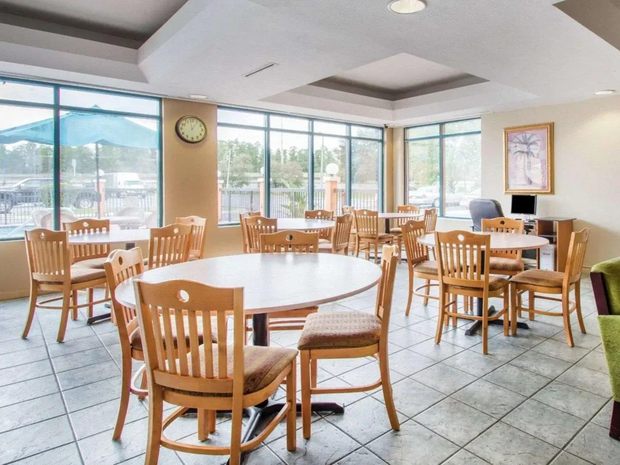 Foto - Rodeway Inn Wesley Chapel