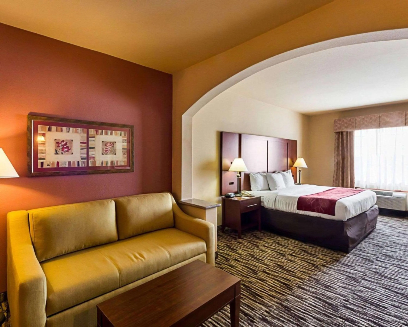 Photo - Comfort Suites McAllen Airport and La Plaza Mall