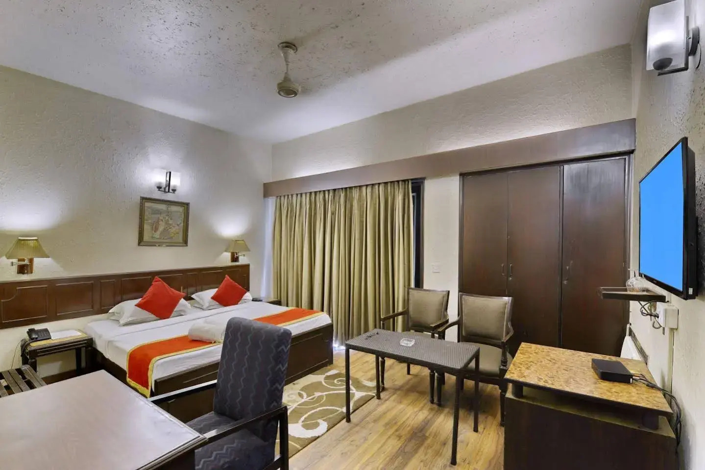 Photo - Super Collection O Hamilton Hotel