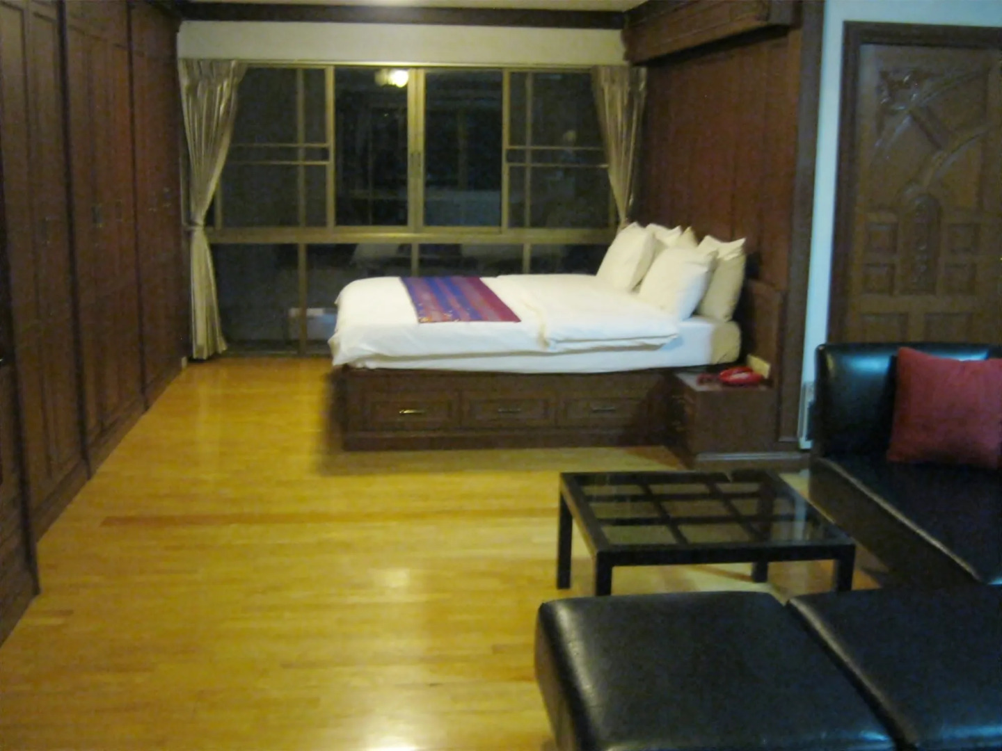 Foto - 23 AVA at Saladaeng