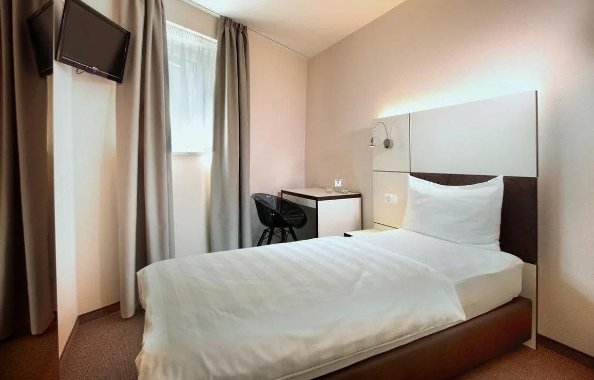 Photo - b-smart motel Basel