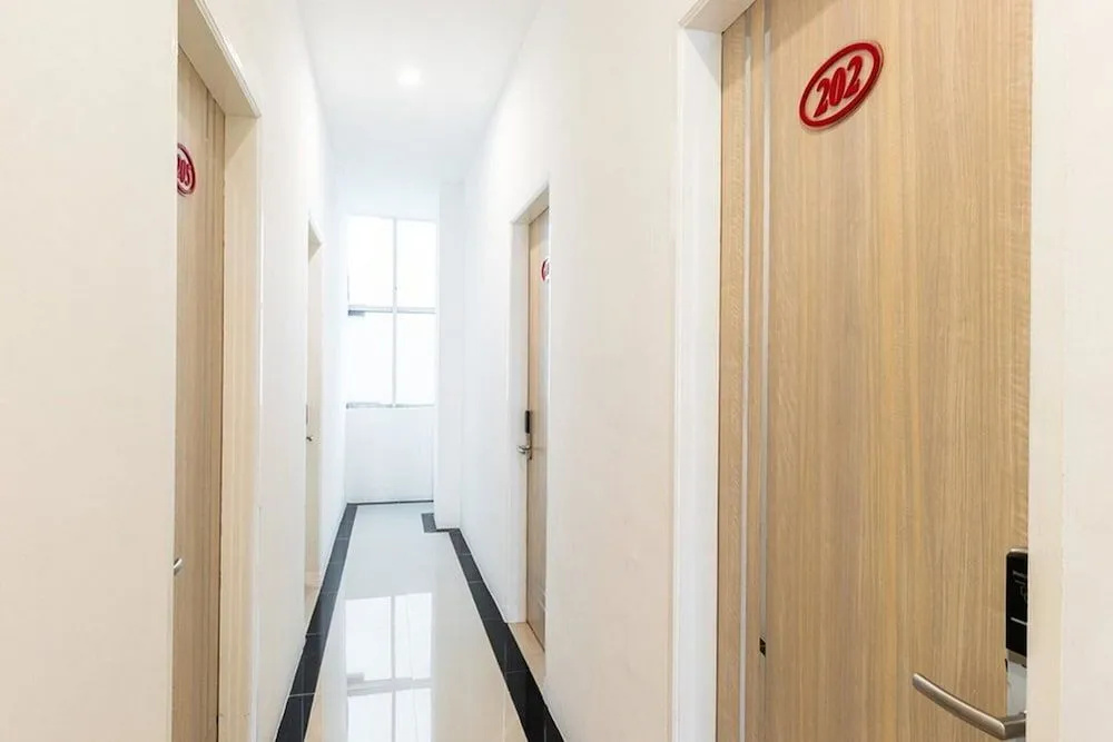 Photo - RedDoorz Plus @ Centrium Katamso Medan