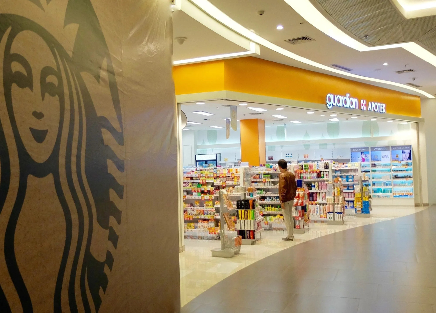 Photo - Swiss-Belhotel Airport Jakarta